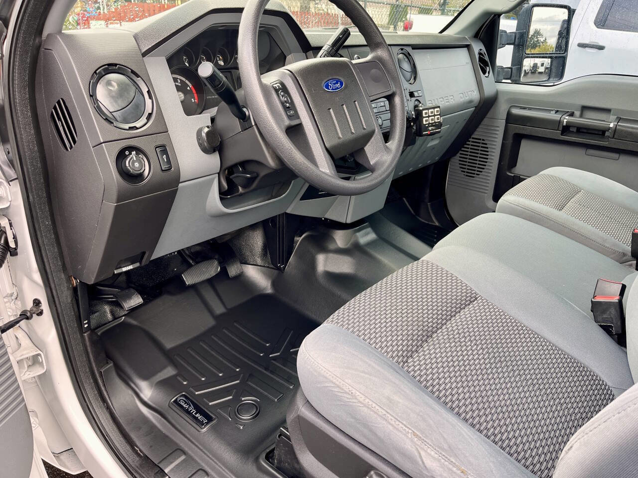 Used 2014 Ford F250 XL w/ Power Equipment Group image 12