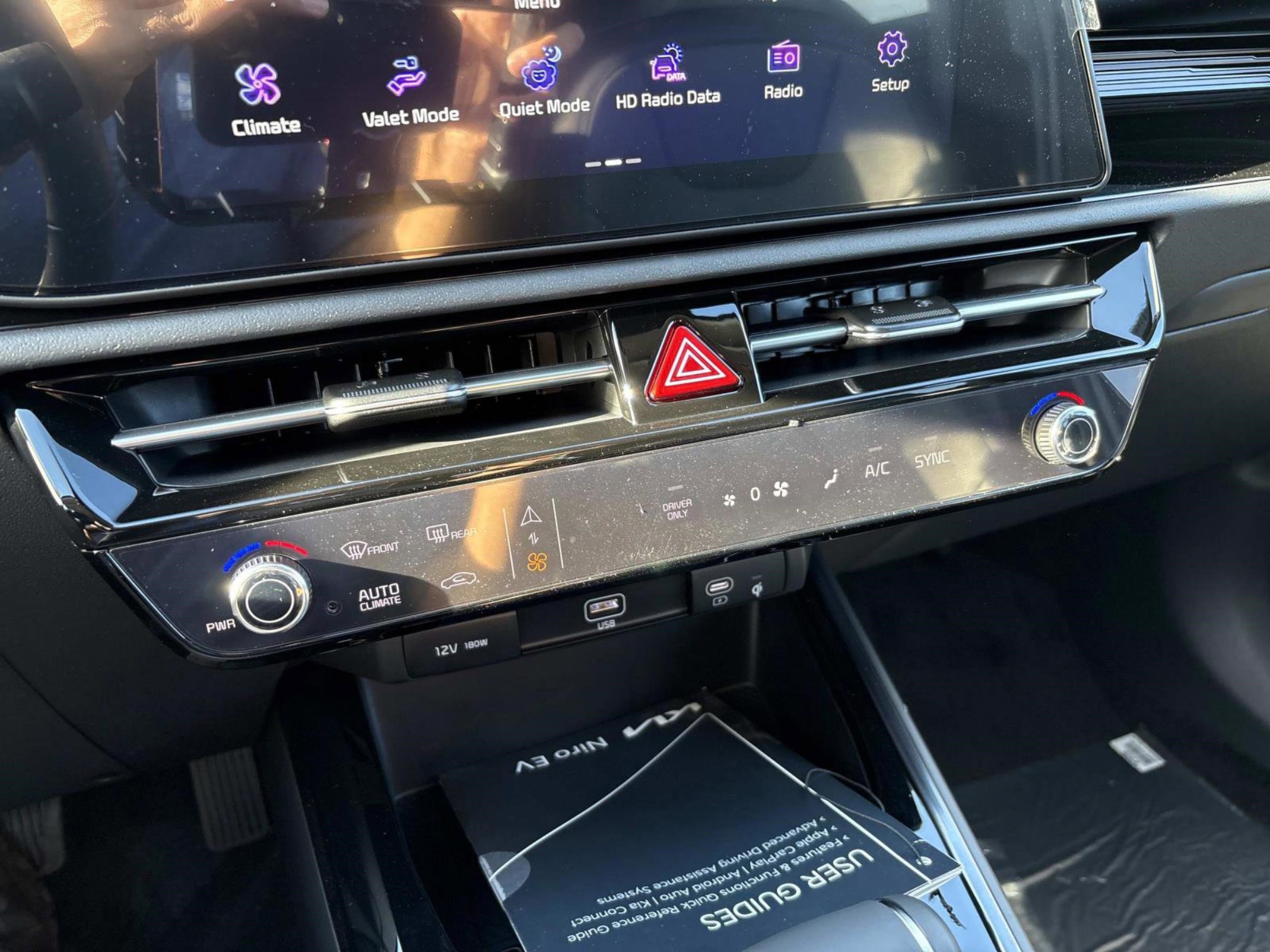 New 2026 Kia Niro SX image 29