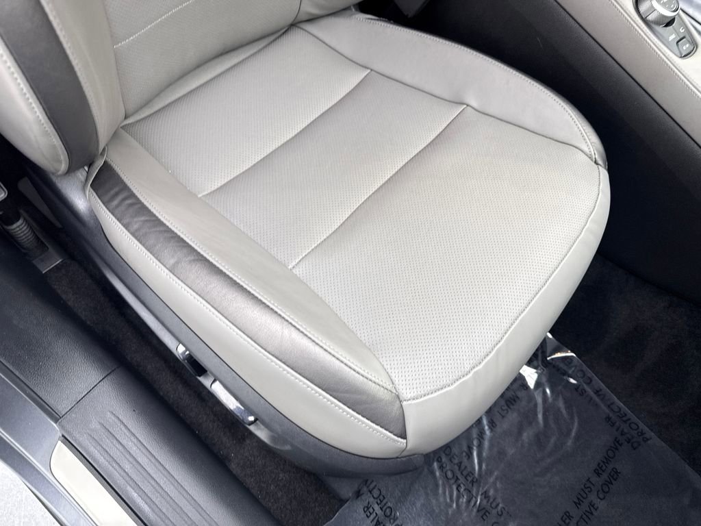 Used 2023 INFINITI QX50 Luxe FWD image 46