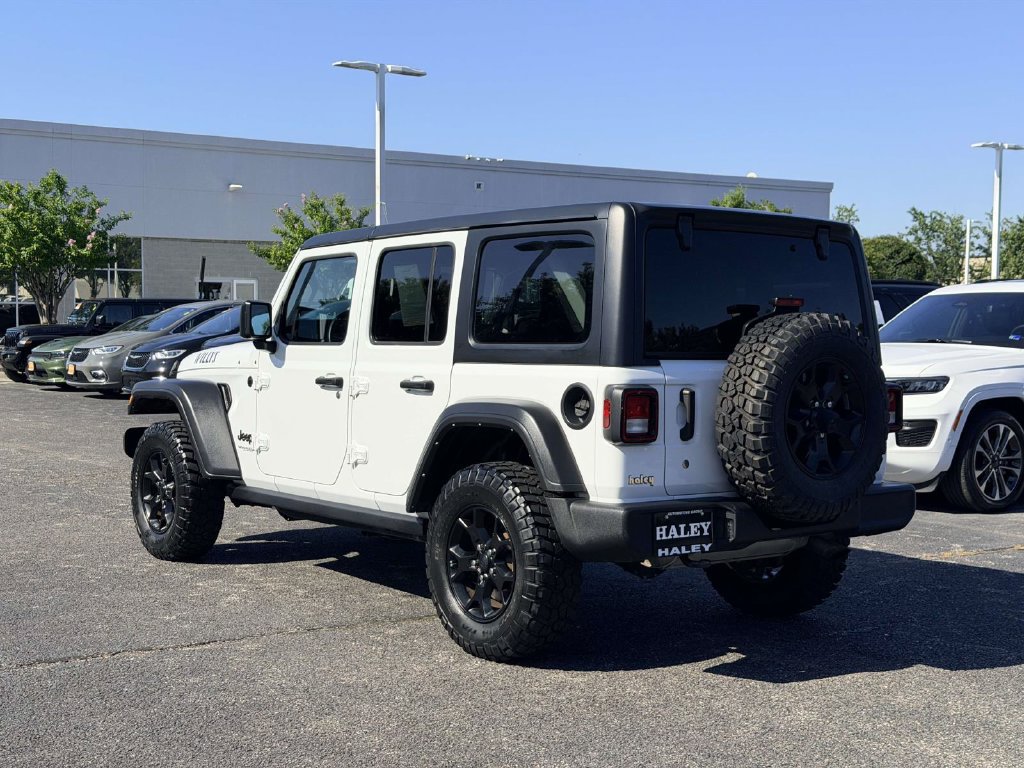 Certified 2022 Jeep Wrangler Unlimited Sport AWD/4WD image 4