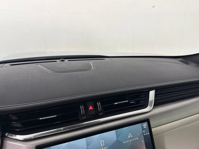 Used 2024 Jaguar F-PACE R-Dynamic S AWD/4WD image 34