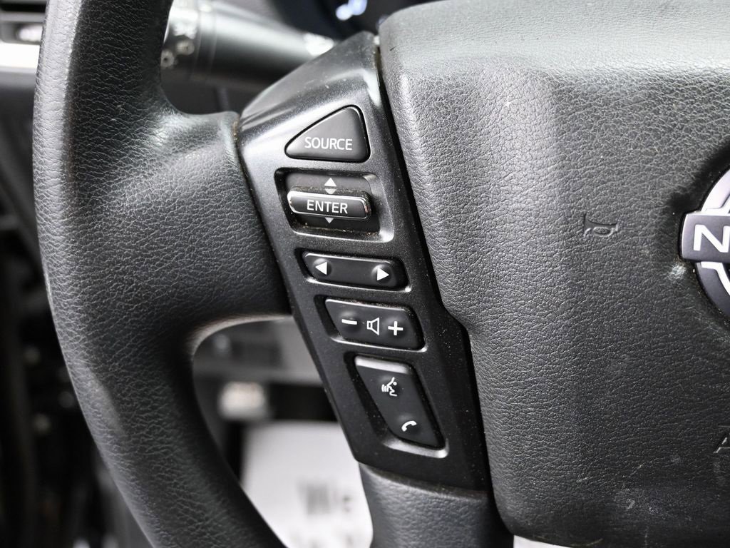 Used 2023 Nissan Frontier SV w/ Tow Package image 16