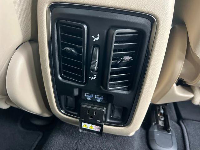 Certified 2019 Jeep Grand Cherokee Limited RWD image 24
