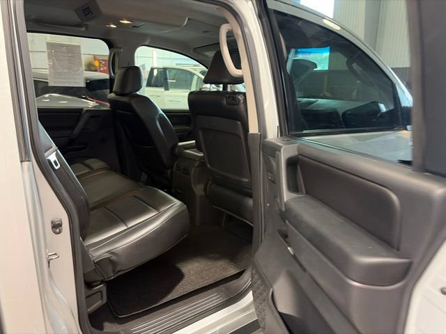 Used 2008 Nissan Titan LE w/ Tow Pkg AWD/4WD image 15