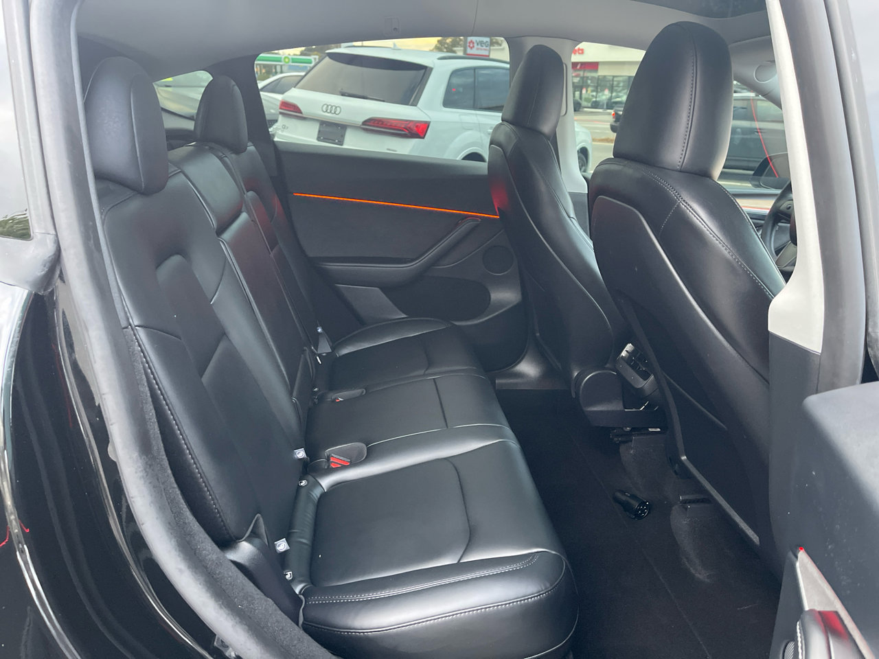 Used 2024 Tesla Model Y Long Range image 30