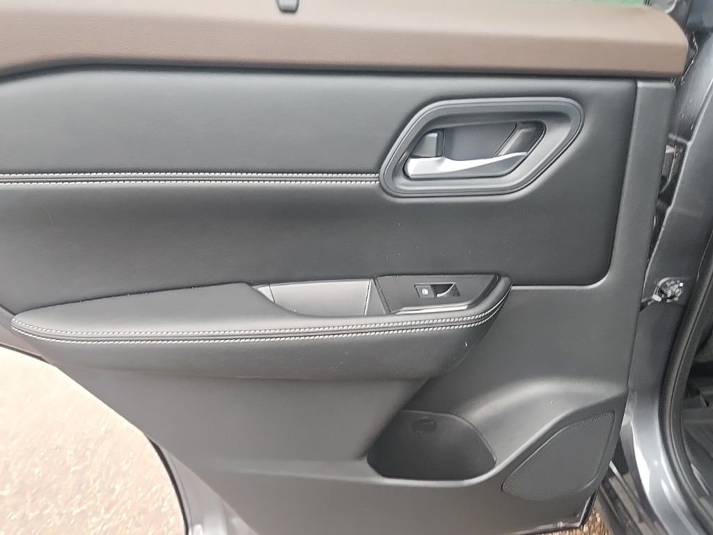 Certified 2023 Nissan Rogue SV w/ SV Premium Package image 36