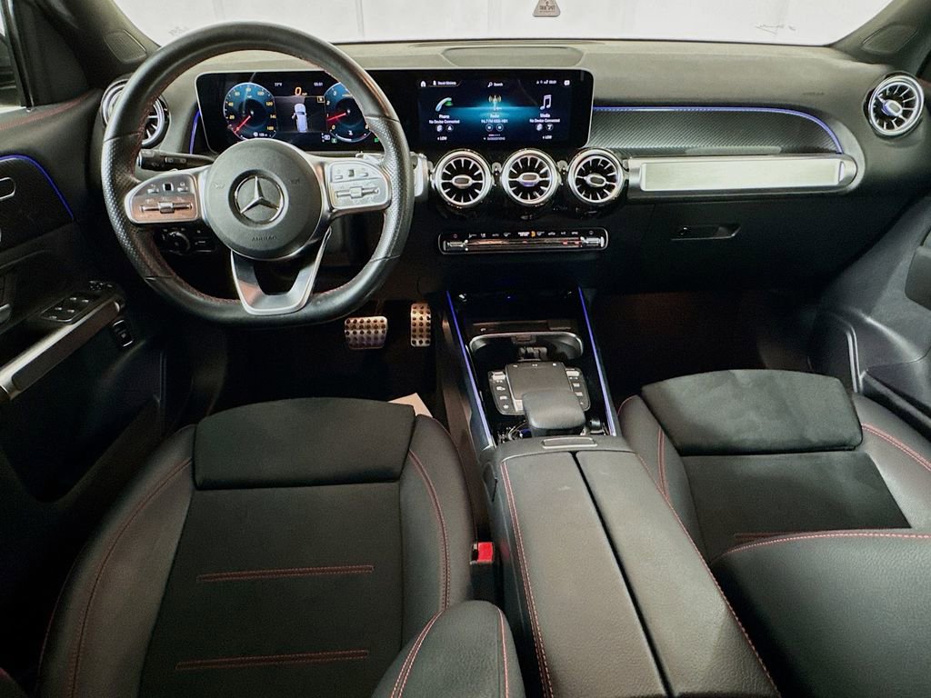 Used 2021 Mercedes-Benz GLB 250 image 24