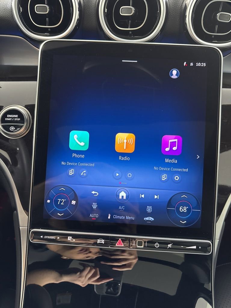 Certified 2025 Mercedes-Benz GLC 300 4MATIC image 29