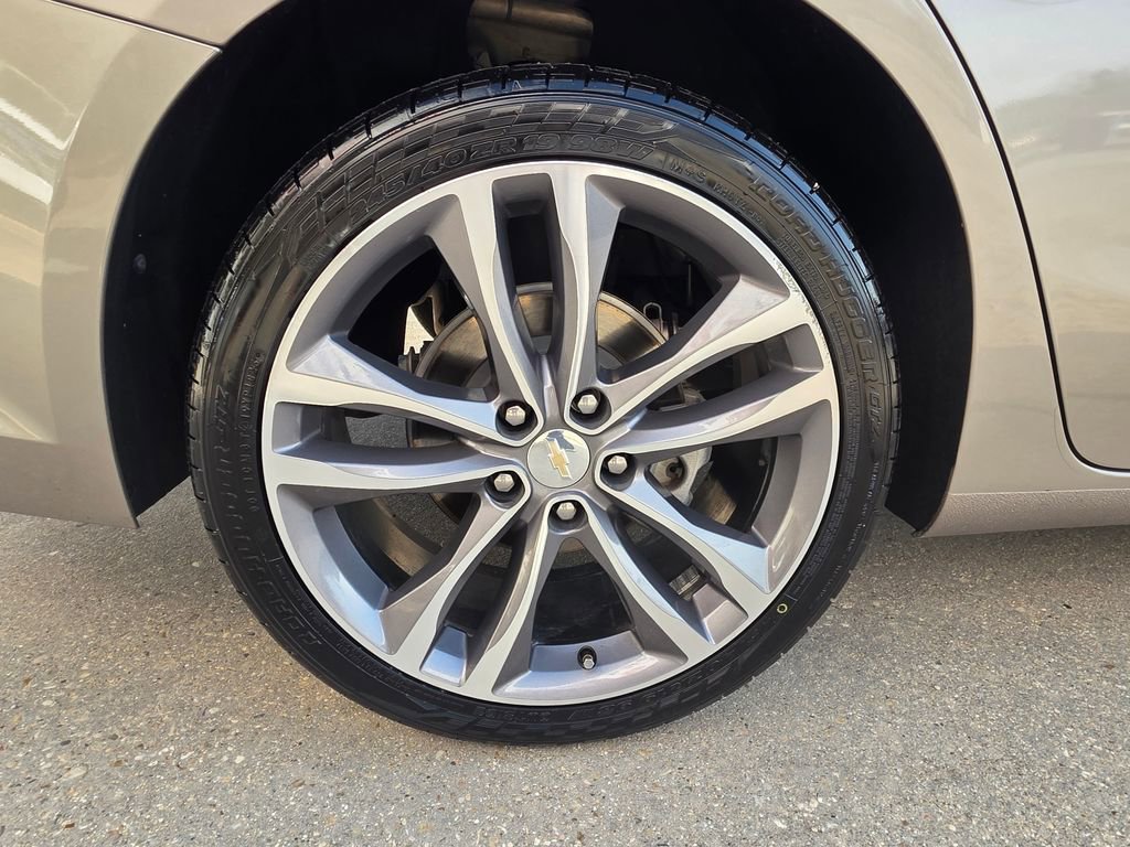 Used 2024 Chevrolet Malibu LT image 23