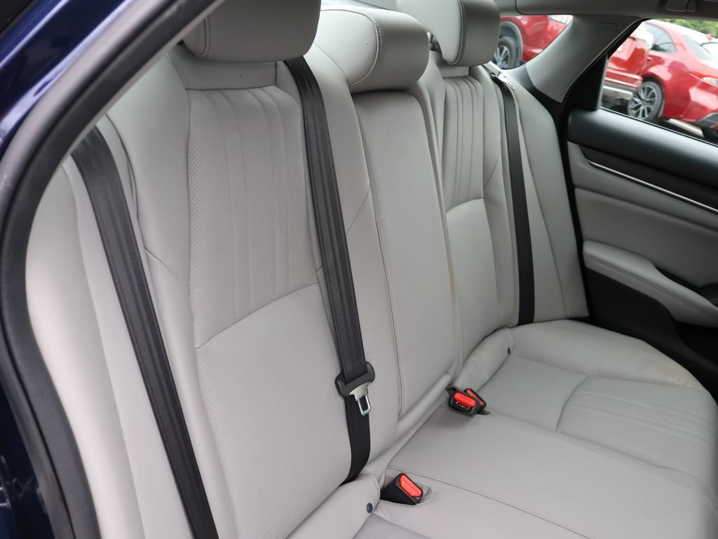 Certified 2018 Honda Accord EX-L image 12