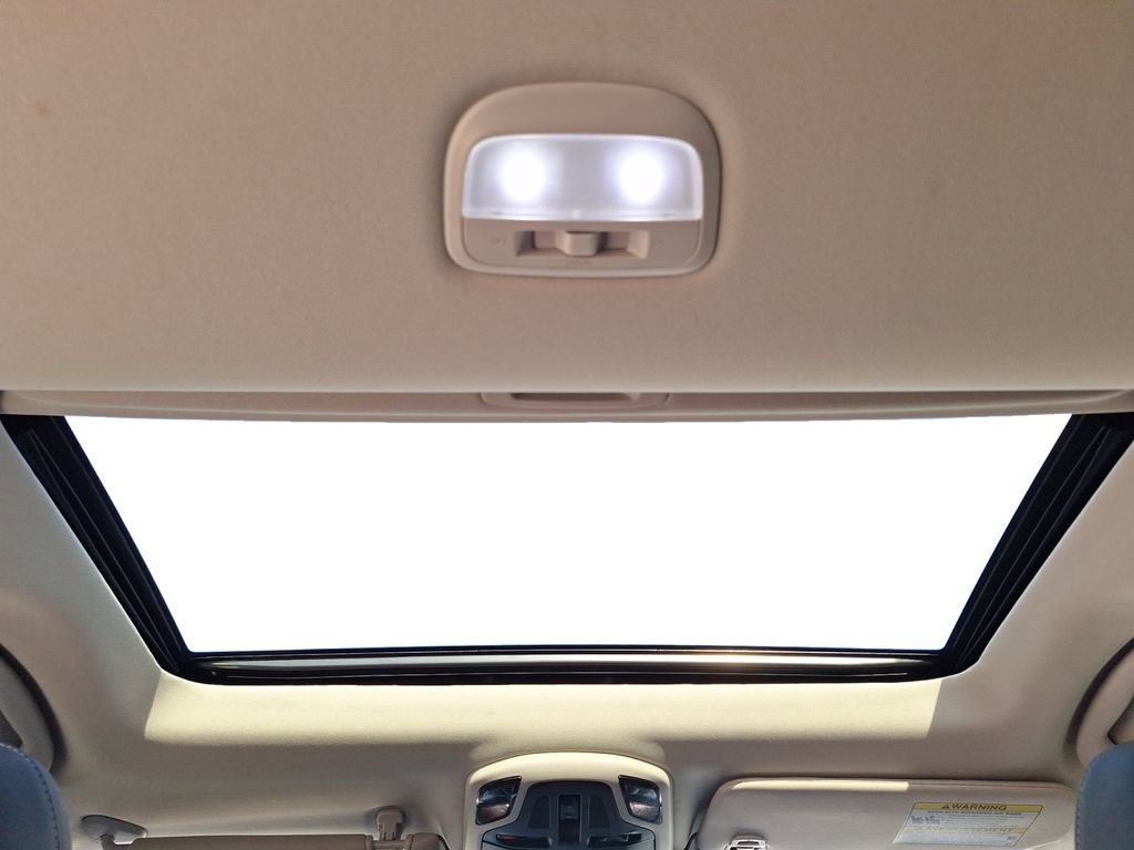 Used 2023 Subaru Outback Touring XT w/ Popular Package #2 image 12