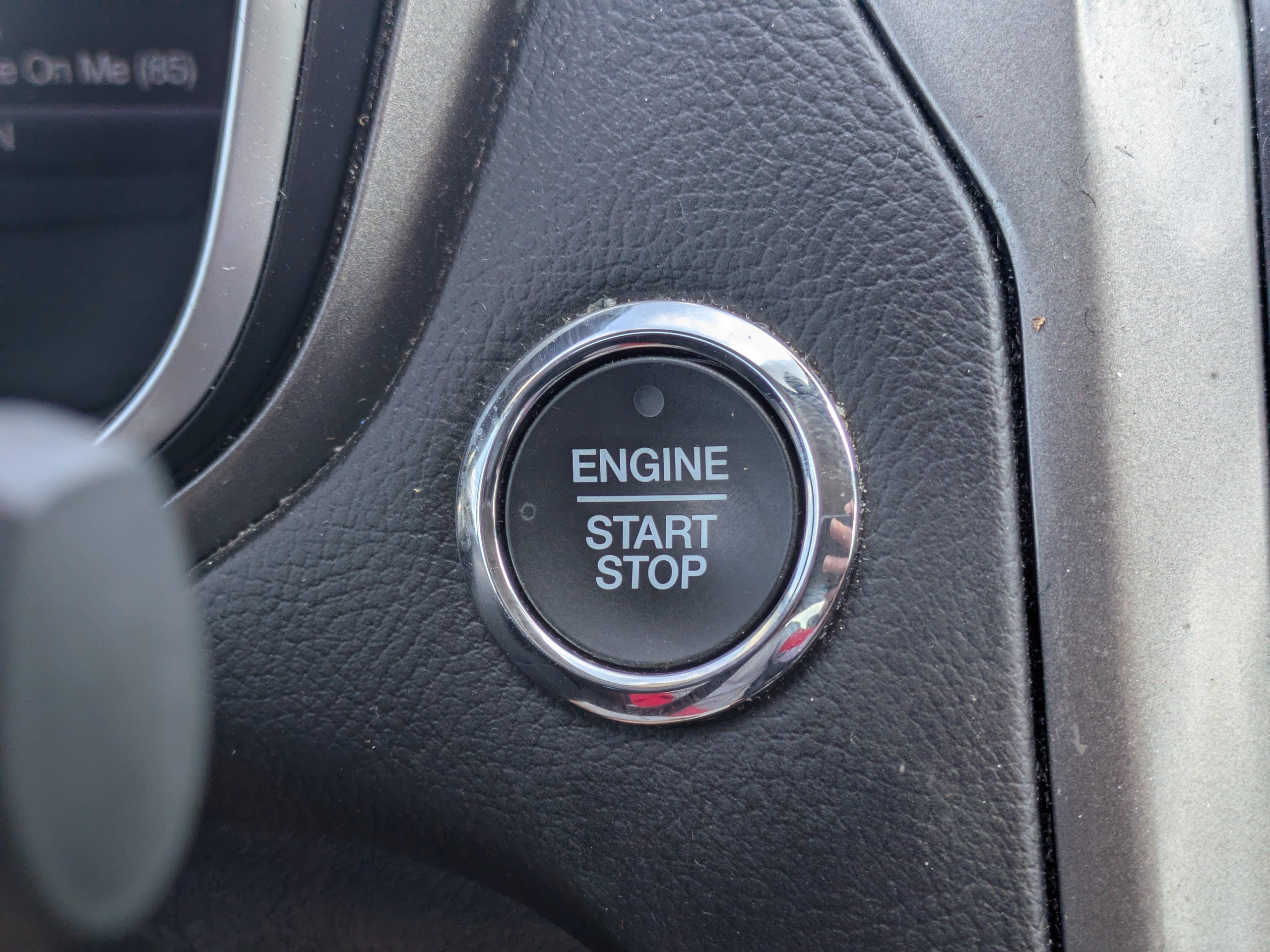 Used 2019 Ford Fusion SEL FWD image 28