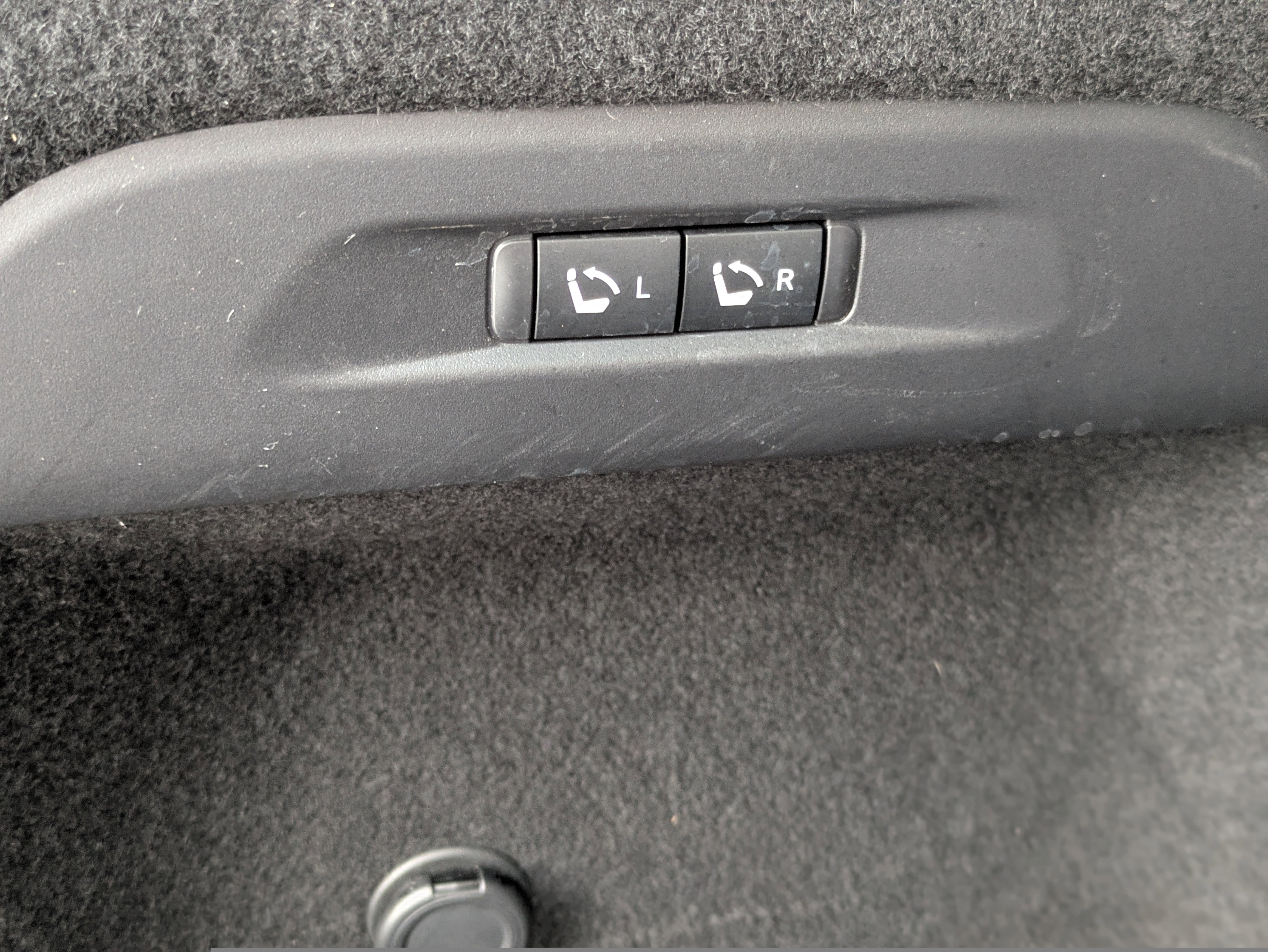 Used 2023 INFINITI QX60 Sensory w/ Vision Package image 11