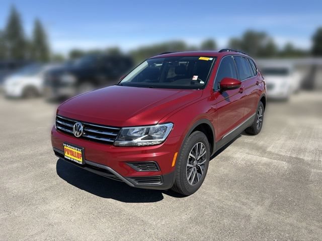 Used 2020 Volkswagen Tiguan SE w/ Panoramic Sunroof Package AWD/4WD image 4