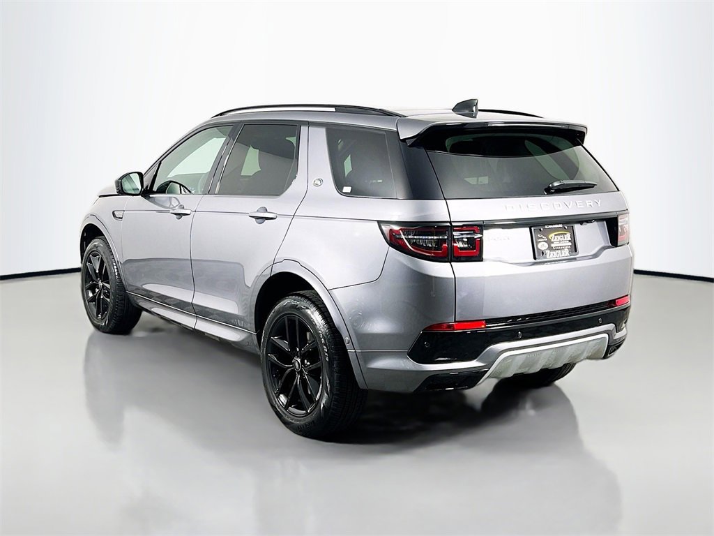 Used 2025 Land Rover Discovery Sport S image 7