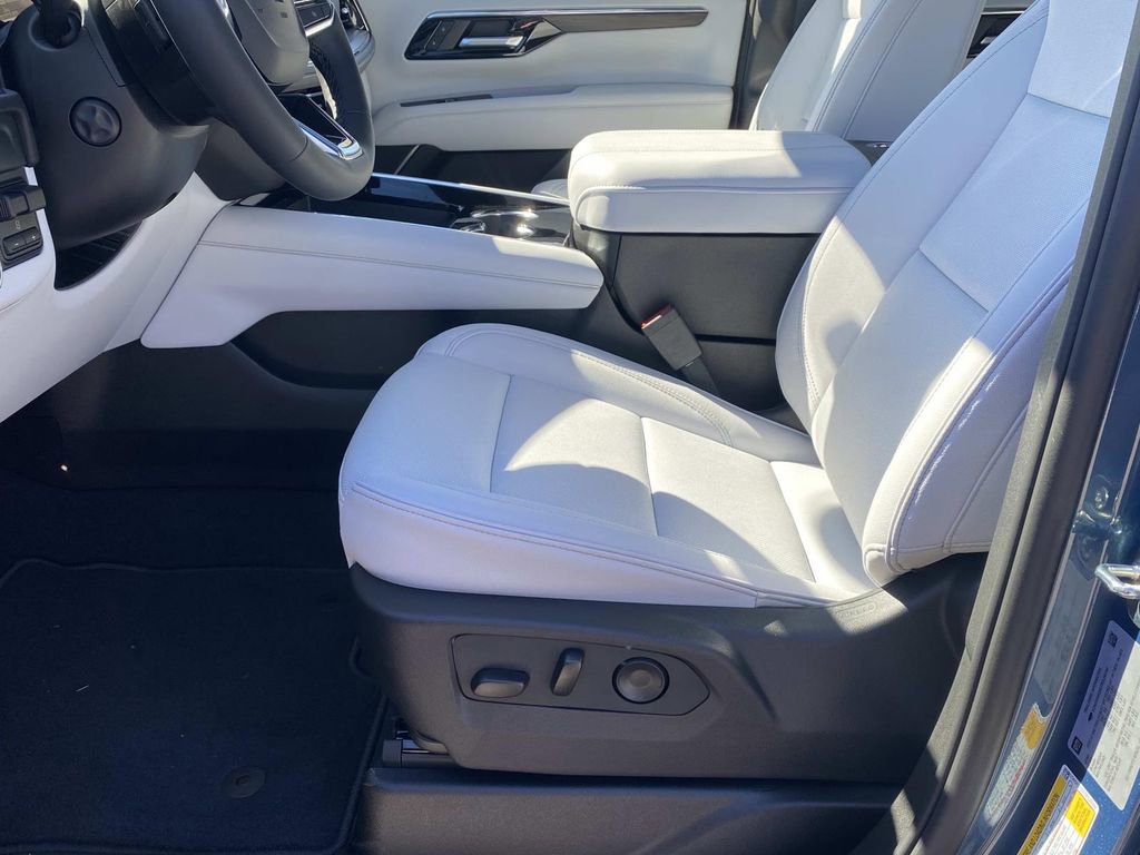 New 2026 Chevrolet Tahoe Premier w/ Sun And Tow Package image 19