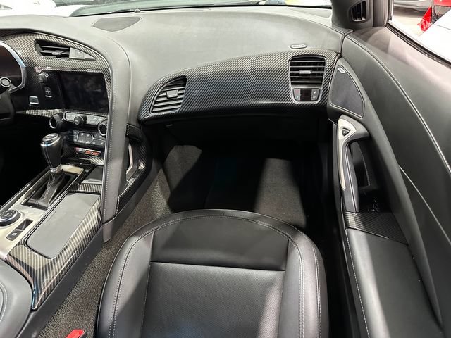 Used 2016 Chevrolet Corvette Z06 w/ Z07 Performance Package RWD image 12