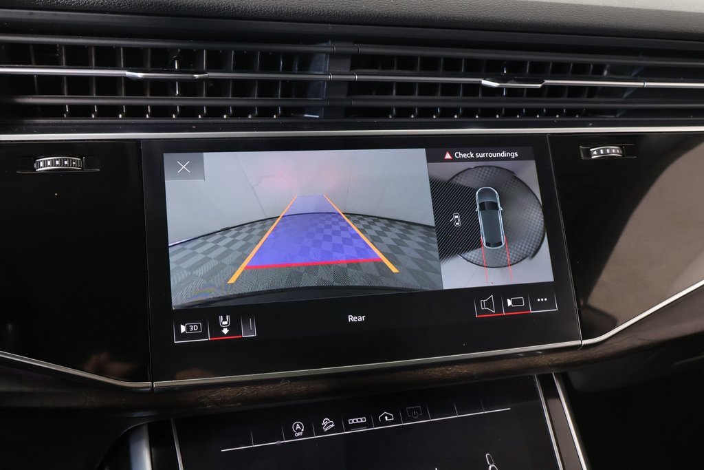 Used 2022 Audi Q8 Premium Plus w/ Premium Plus Package image 7