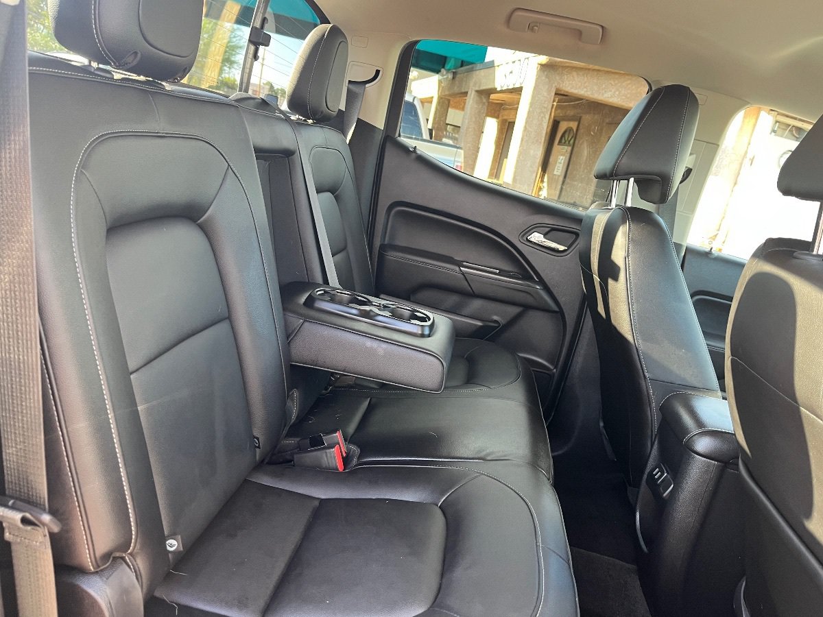 Used 2018 GMC Canyon SLT w/ Driver Alert Package AWD/4WD image 33