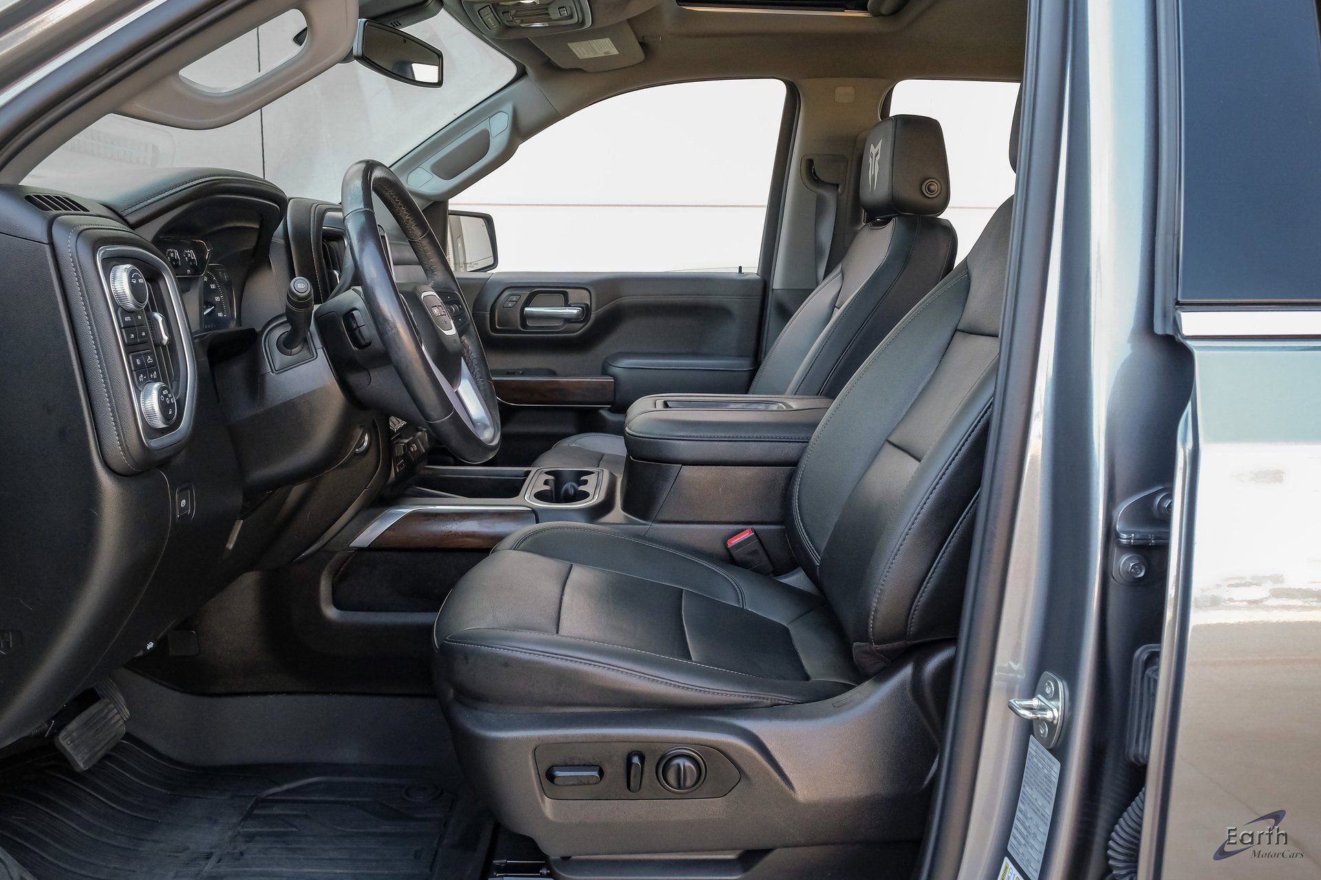 Used 2021 GMC Sierra 1500 SLT w/ SLT Premium Plus Package image 44