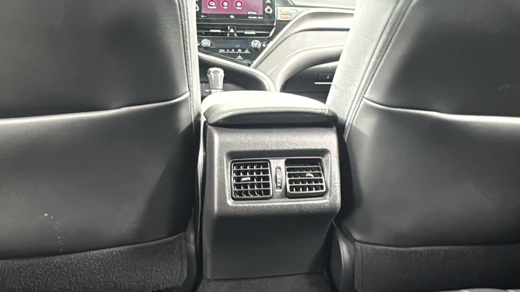 Used 2021 Toyota Camry XSE image 35