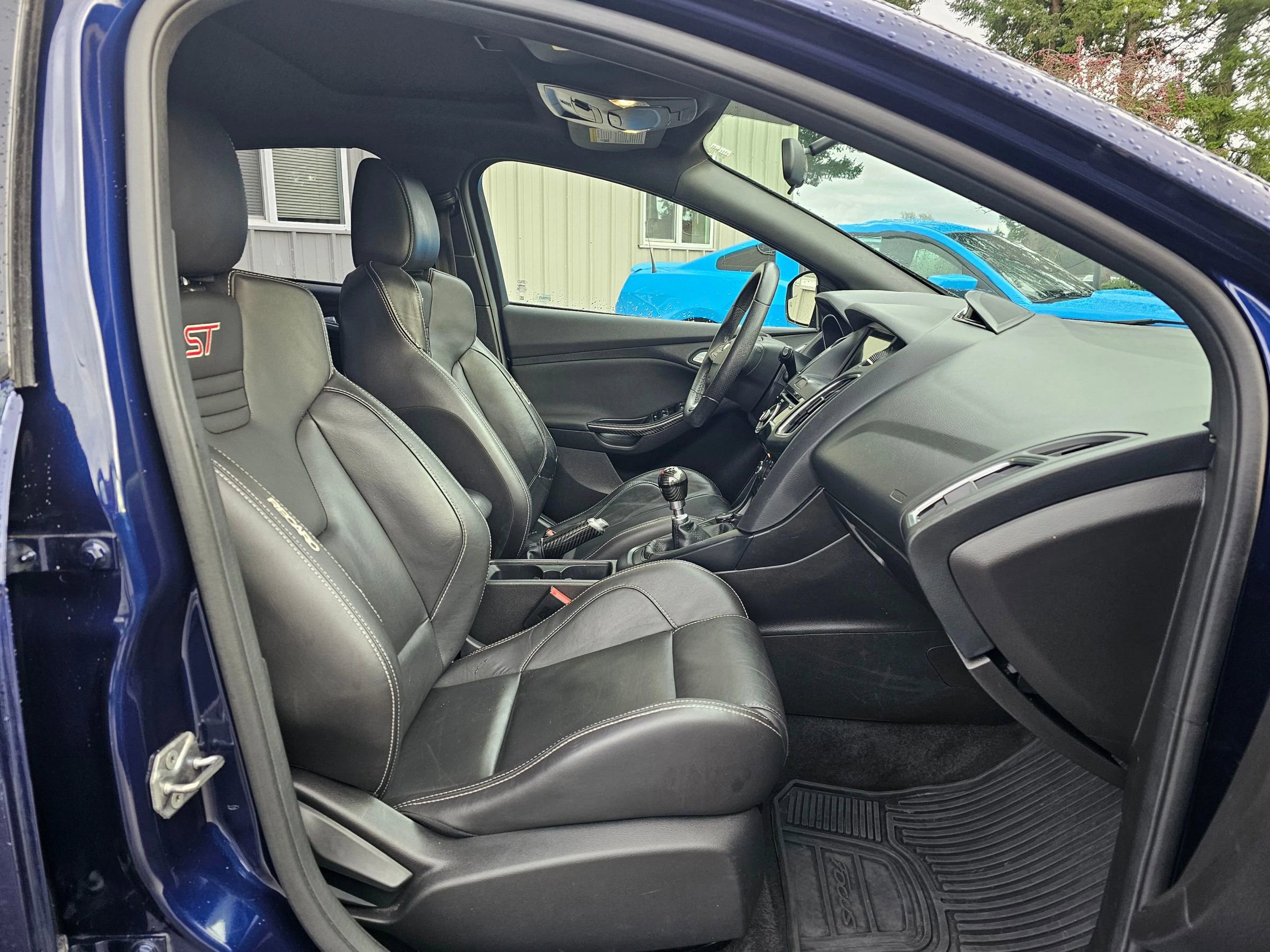 Used 2017 Ford Focus ST image 12