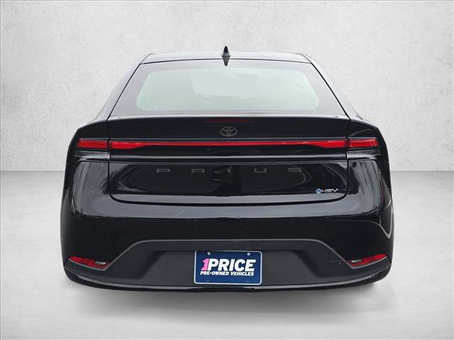 Used 2024 Toyota Prius LE image 6