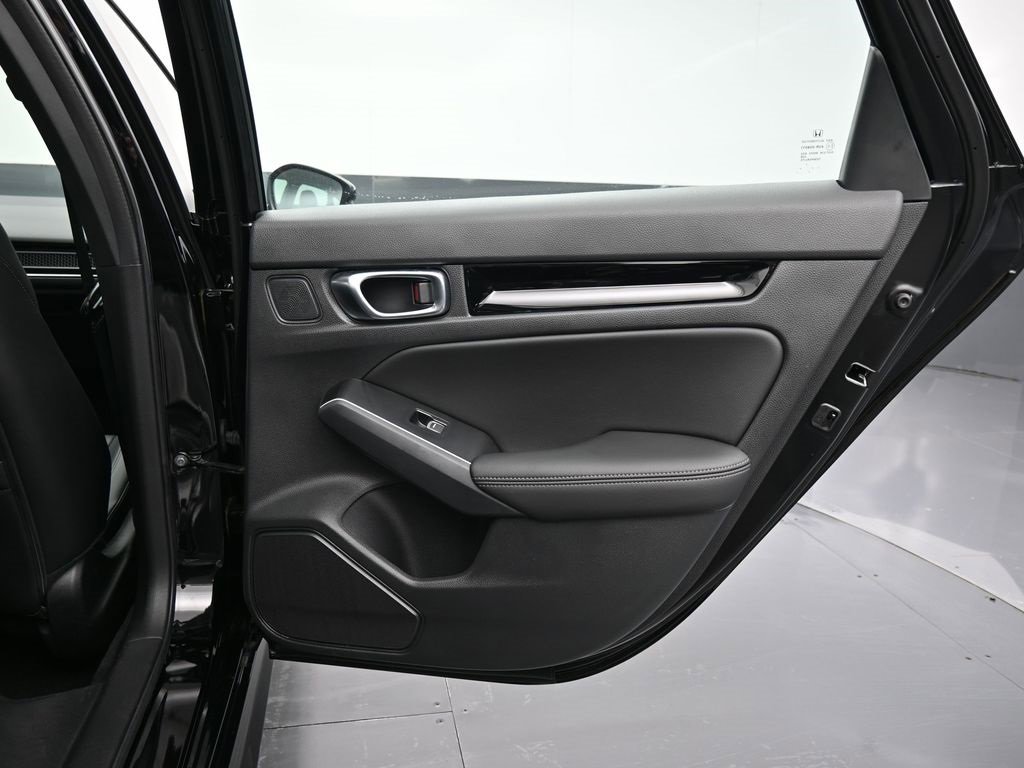 Certified 2025 Honda Civic Sport Touring image 36