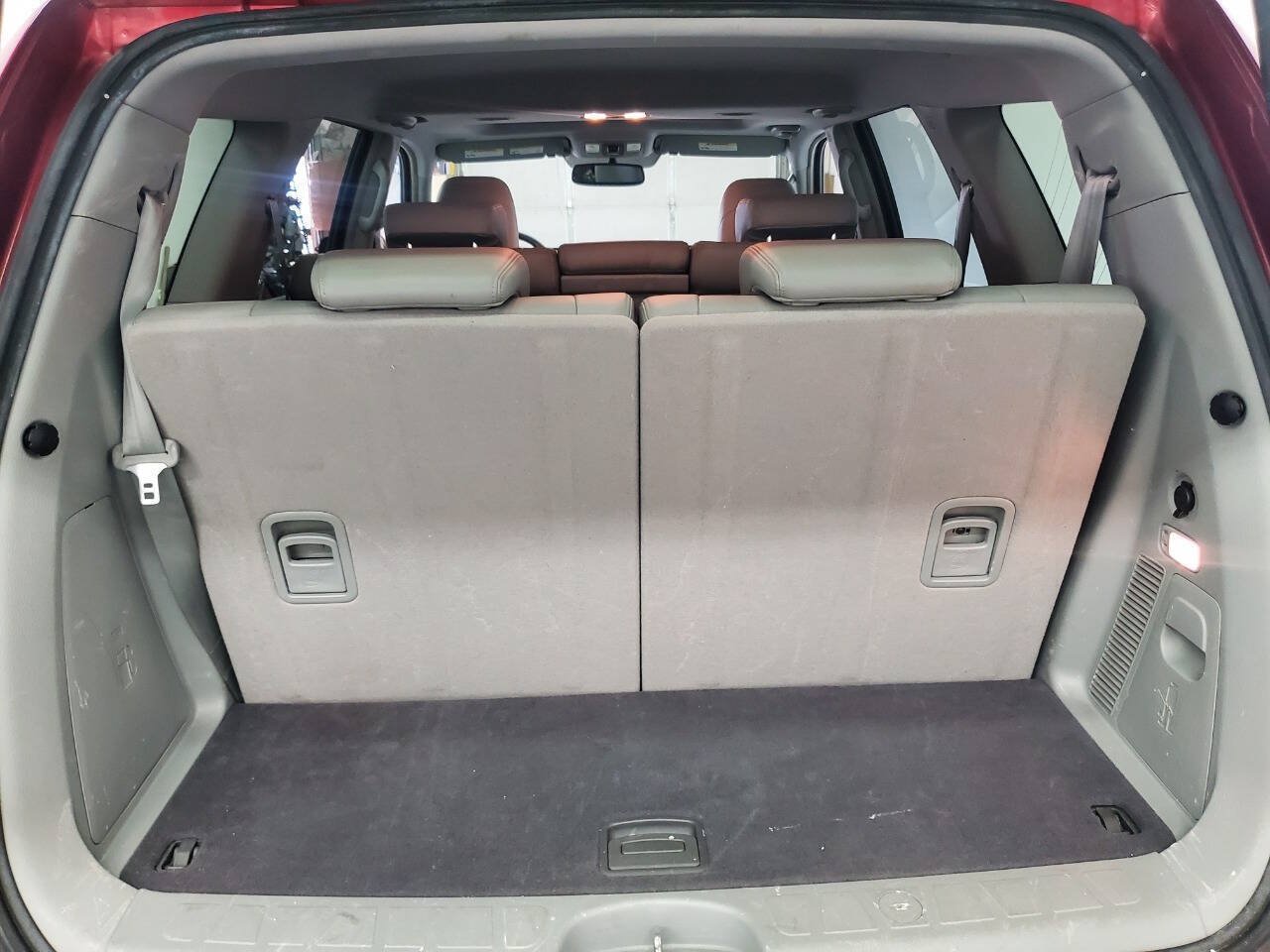 Used 2009 Kia Borrego EX w/ Premium Pkg AWD/4WD image 14