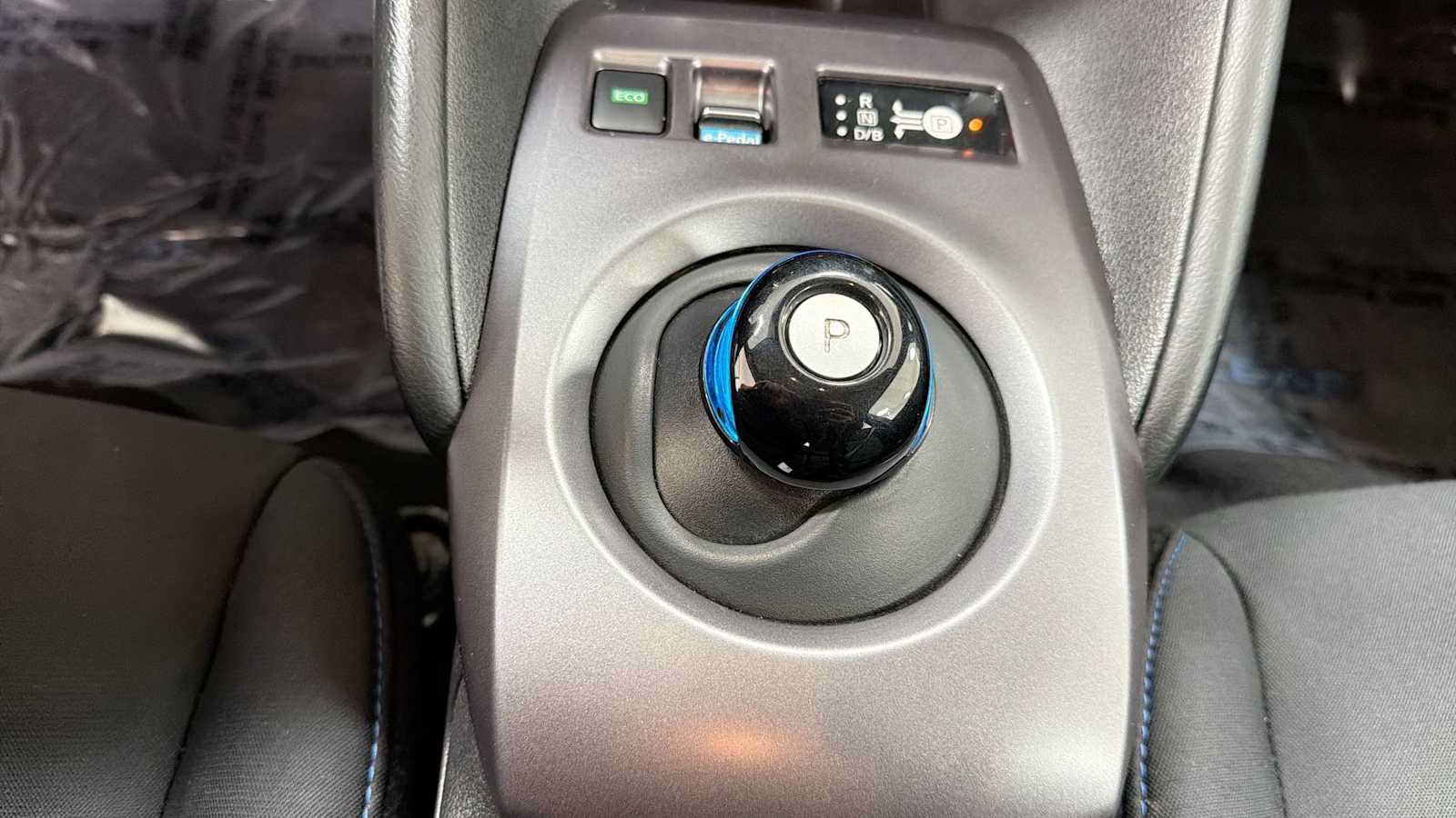 Used 2022 Nissan Leaf S FWD image 21