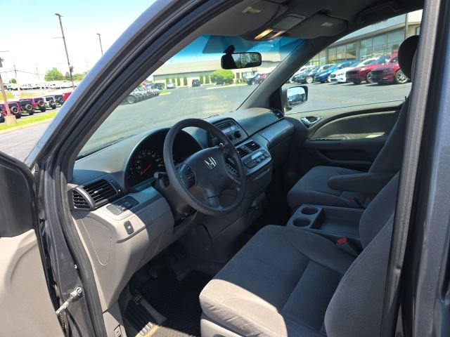 Used 2010 Honda Odyssey EX image 17
