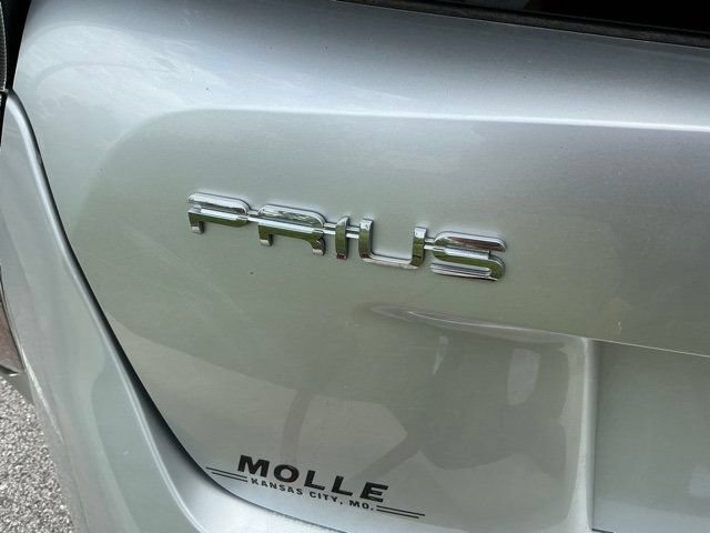 Used 2016 Toyota Prius Two FWD image 10