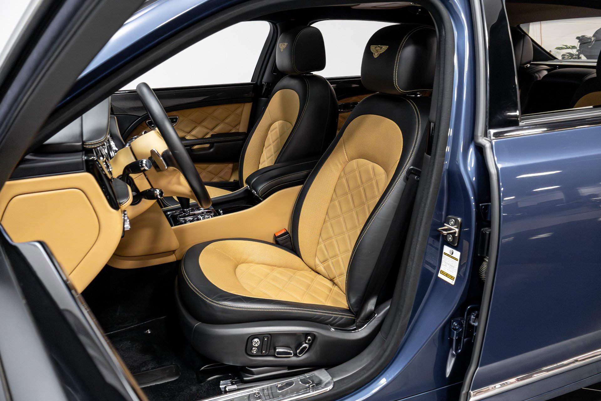 Used 2016 Bentley Mulsanne Speed image 7