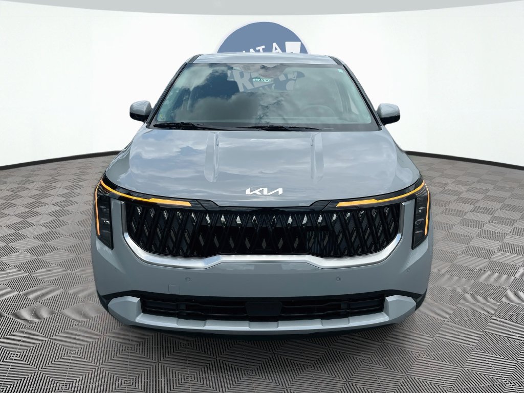 New 2027 Kia Carnival LXS FWD image 2