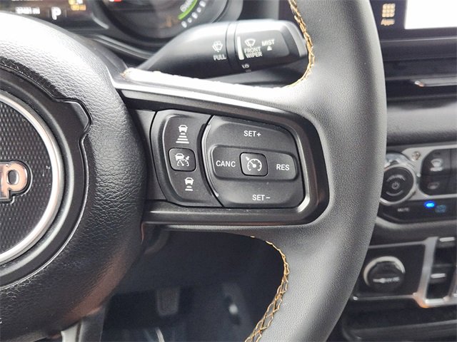 Used 2024 Jeep Wrangler Unlimited w/ Convenience Group AWD/4WD image 30