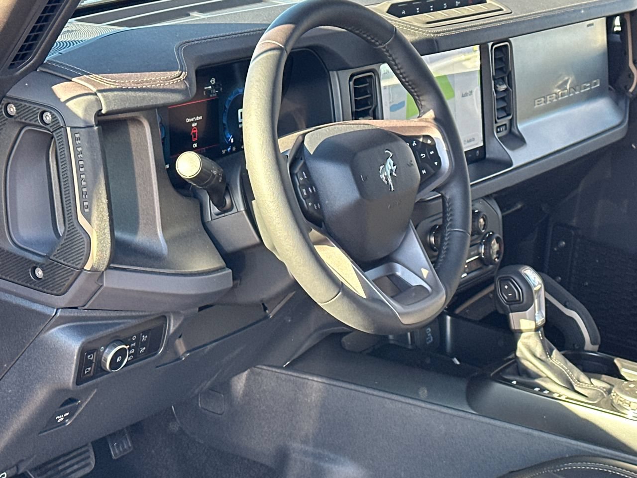 New 2025 Ford Bronco Badlands AWD/4WD image 16
