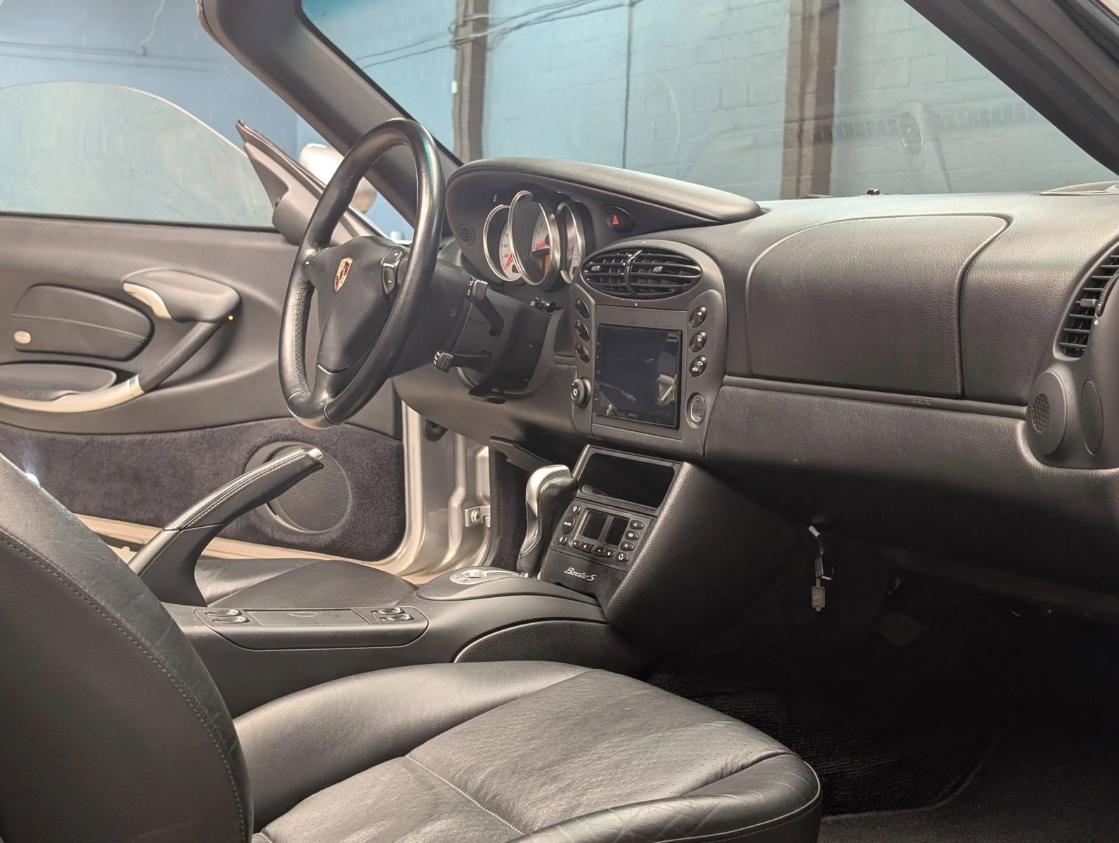 Used 2002 Porsche Boxster S image 15