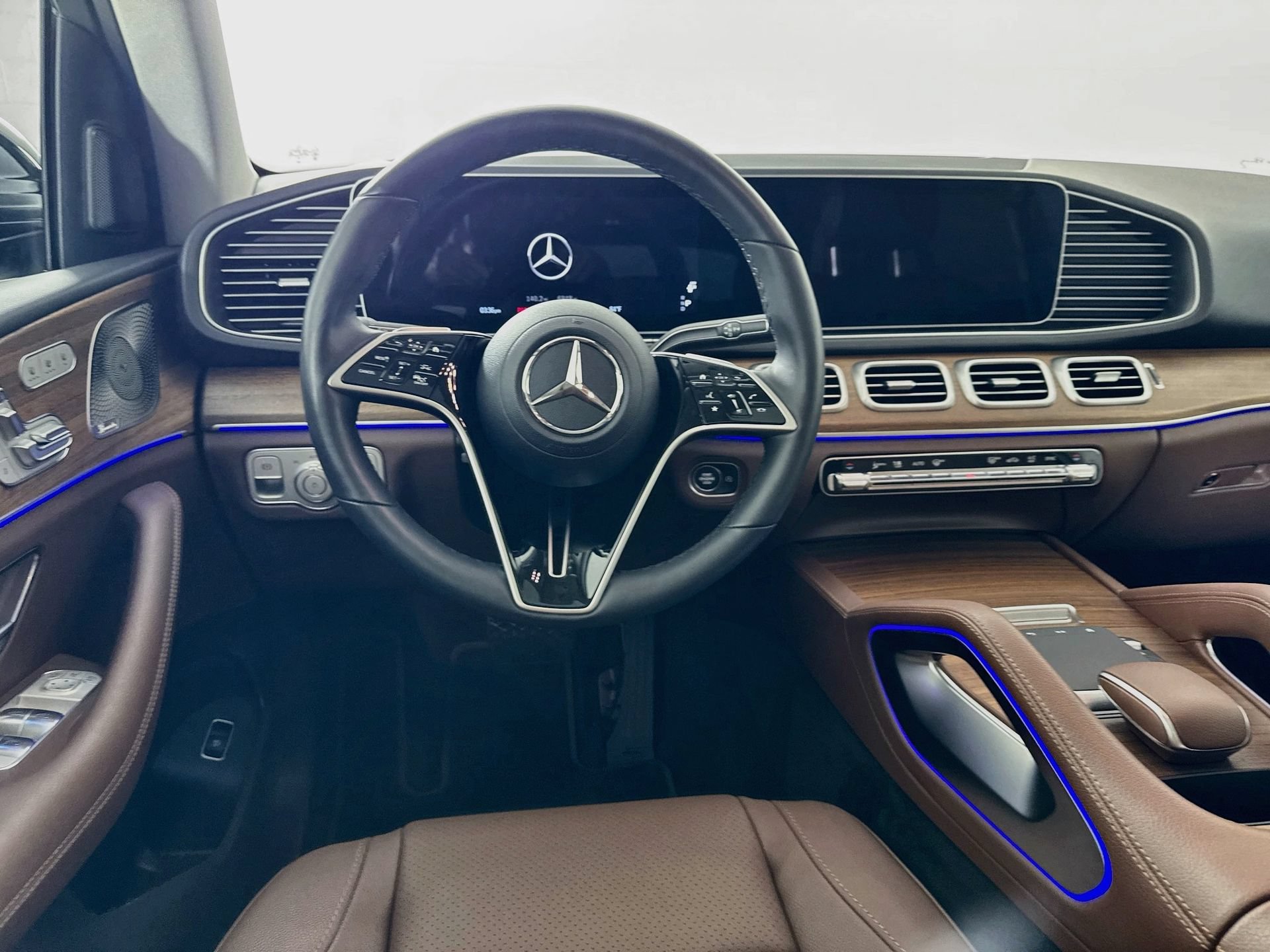 Certified 2025 Mercedes-Benz GLE 350 4MATIC image 25