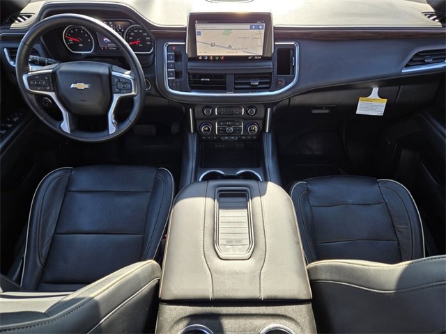 Used 2021 Chevrolet Tahoe Premier w/ Premium Package image 16