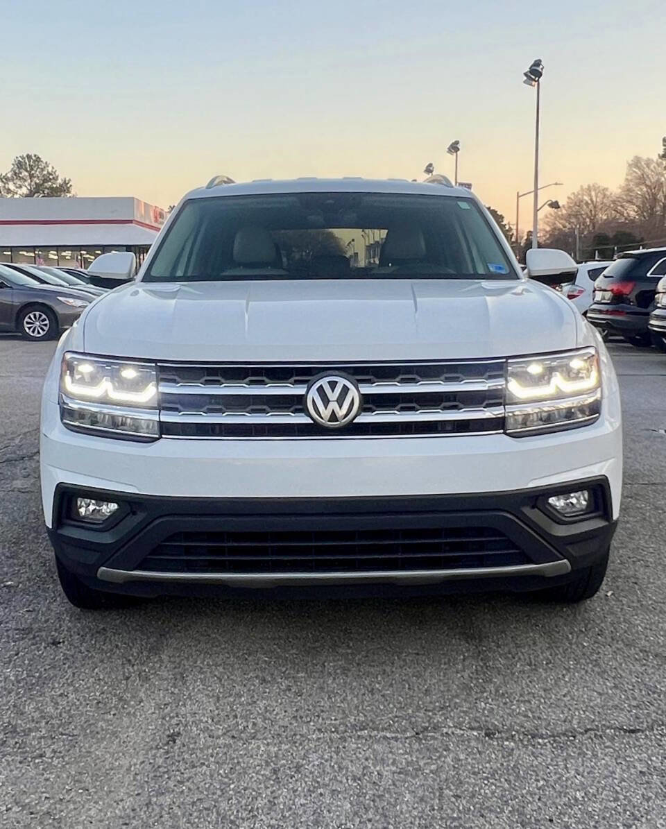 Used 2018 Volkswagen Atlas SE image 2