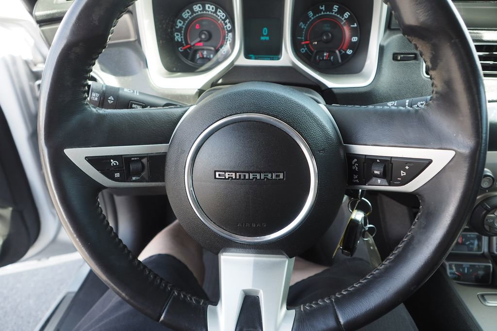 Used 2011 Chevrolet Camaro SS image 24