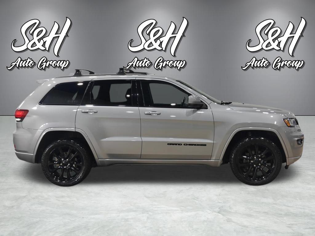 Used 2019 Jeep Grand Cherokee Altitude AWD/4WD image 20