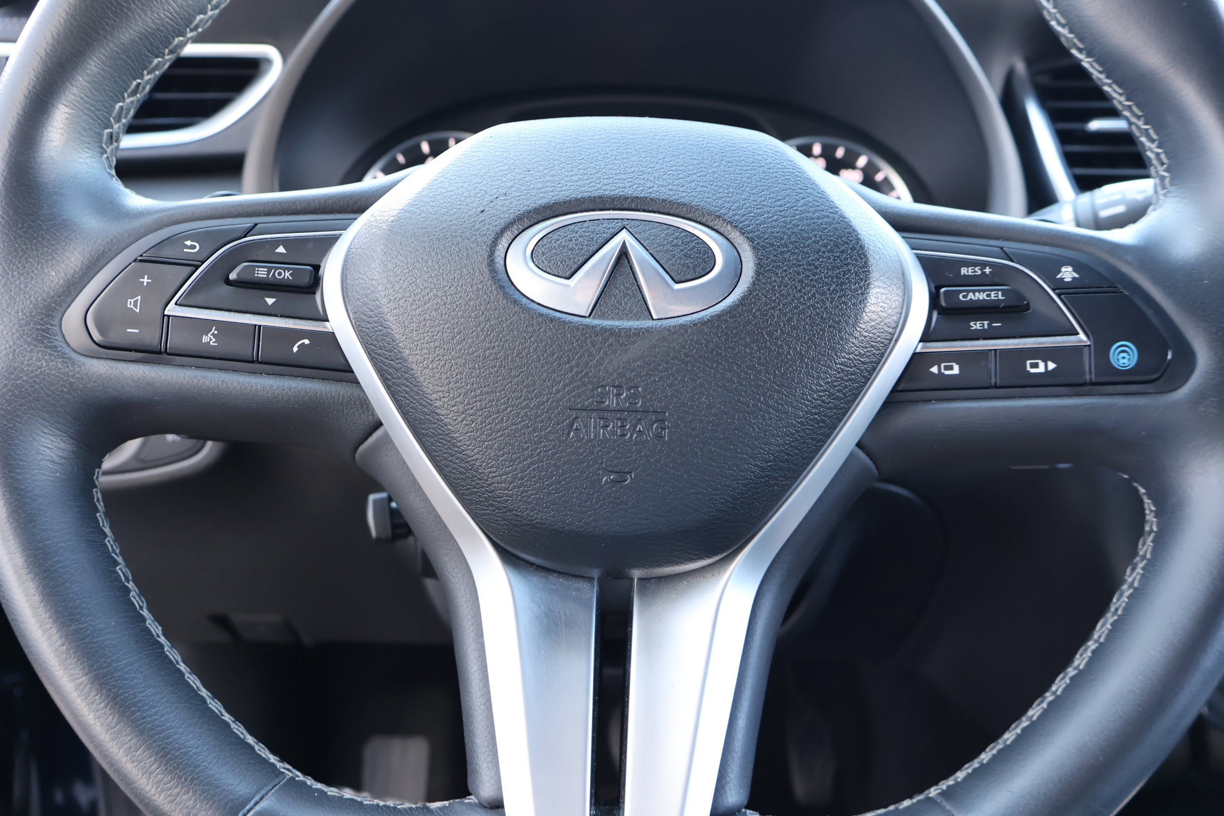 Certified 2023 INFINITI QX55 Essential image 25