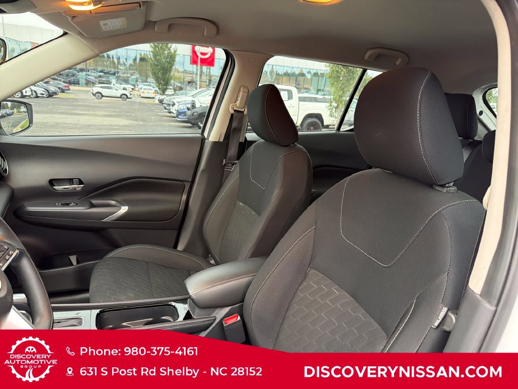 Certified 2024 Nissan Kicks SV FWD image 17