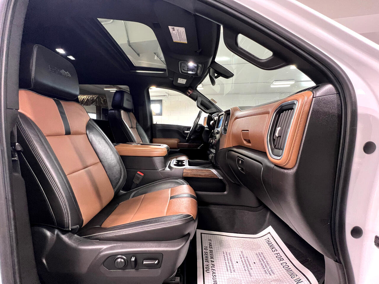 Used 2019 Chevrolet Silverado 1500 High Country image 18