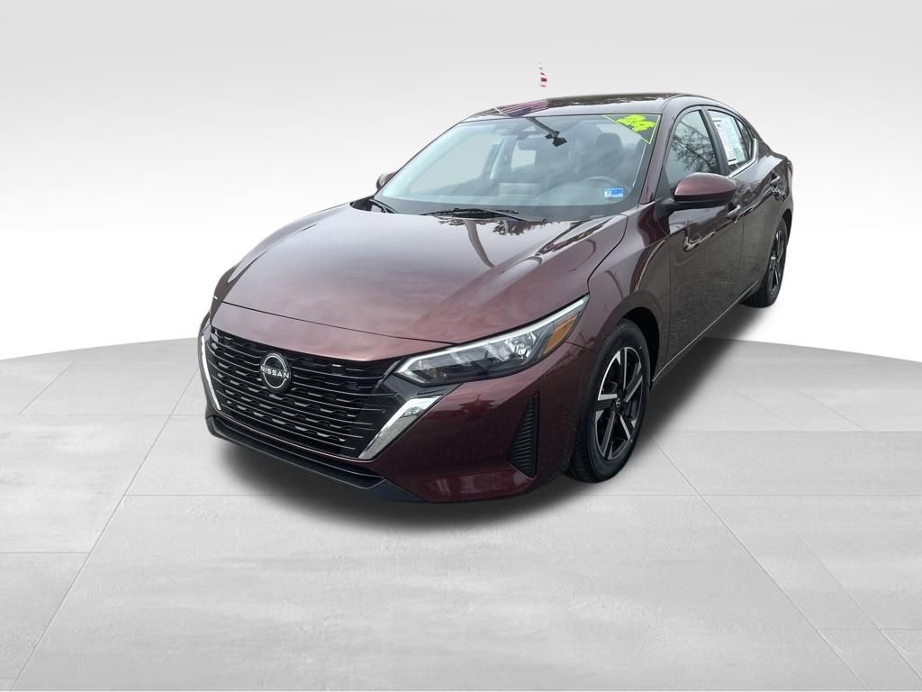 Used 2024 Nissan Sentra SV FWD image 2