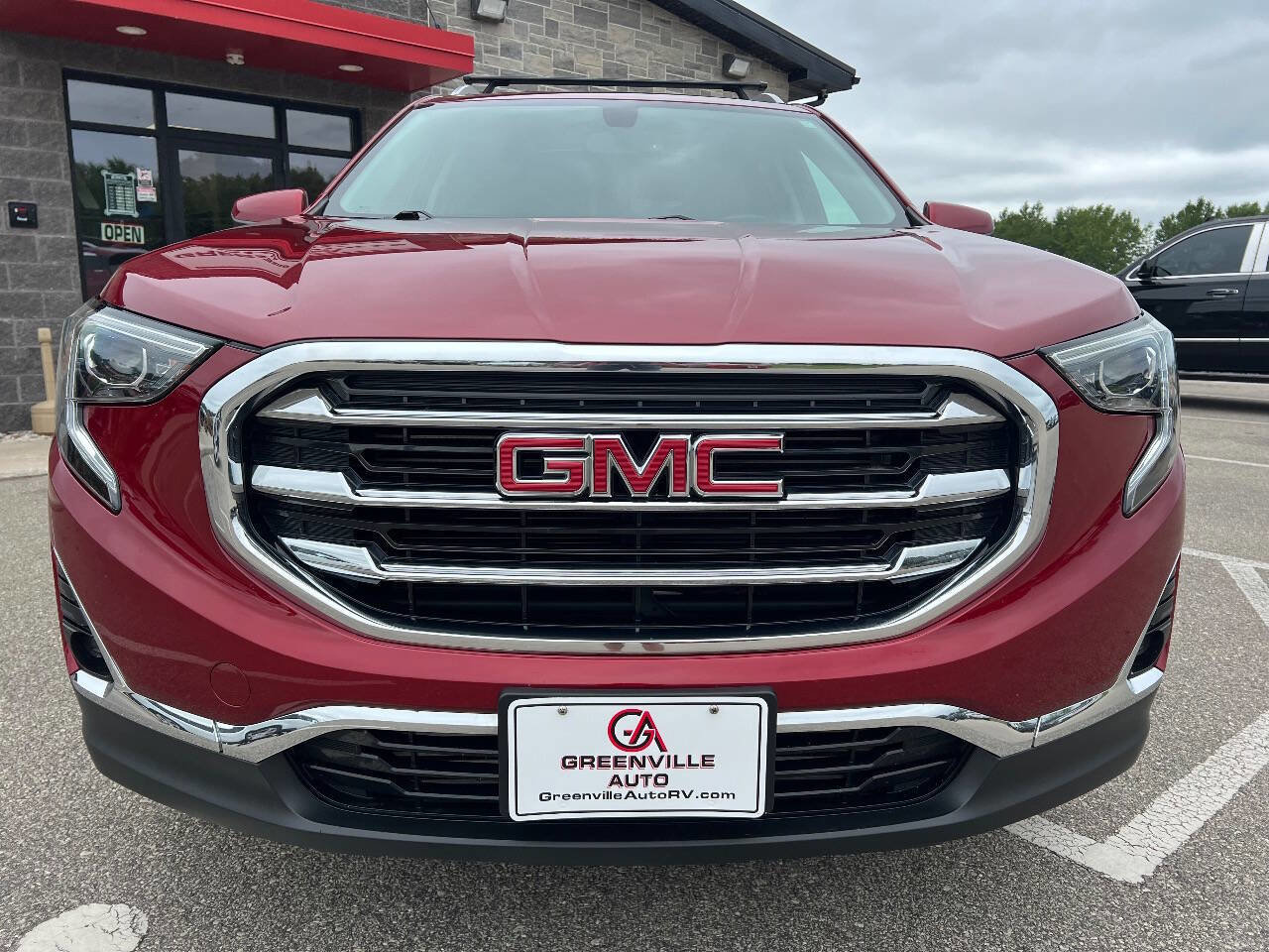 Used 2018 GMC Terrain SLT w/ Preferred Package image 2