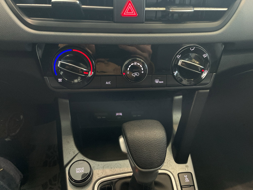 Used 2024 Kia Seltos LX image 15