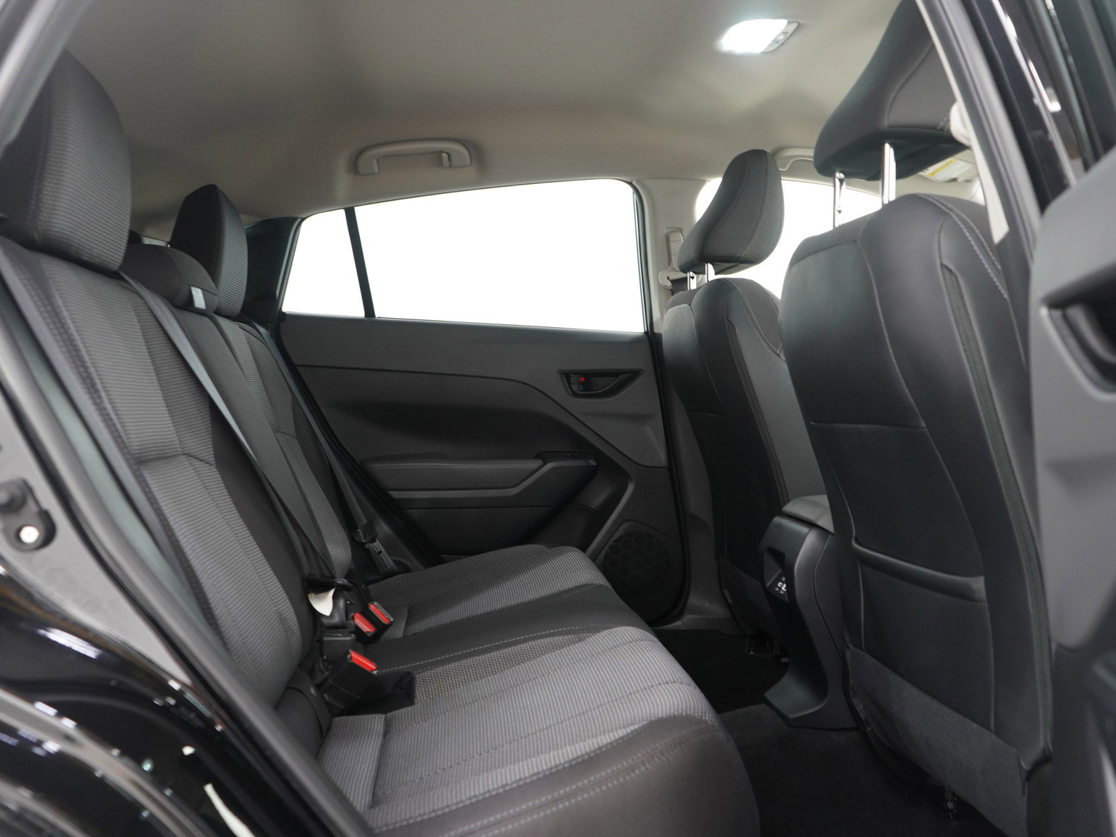 Used 2024 Subaru Crosstrek 2.0i Premium w/ Popular Package #4 image 12