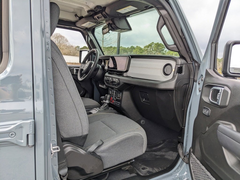 Used 2025 Jeep Wrangler Unlimited Sport S 4xe image 35